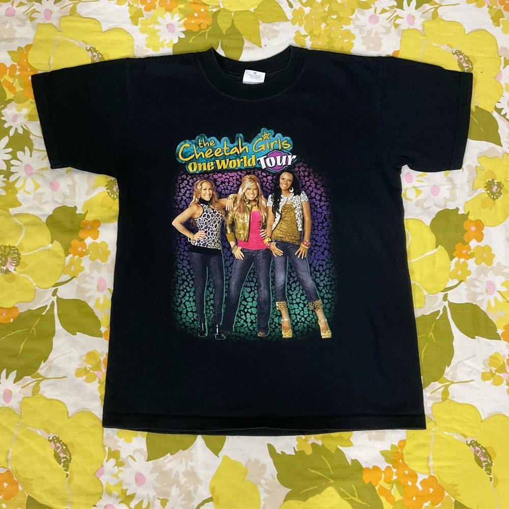 VTG RARE! Disney The Cheetah Girls 2008 One World Tour Shirt